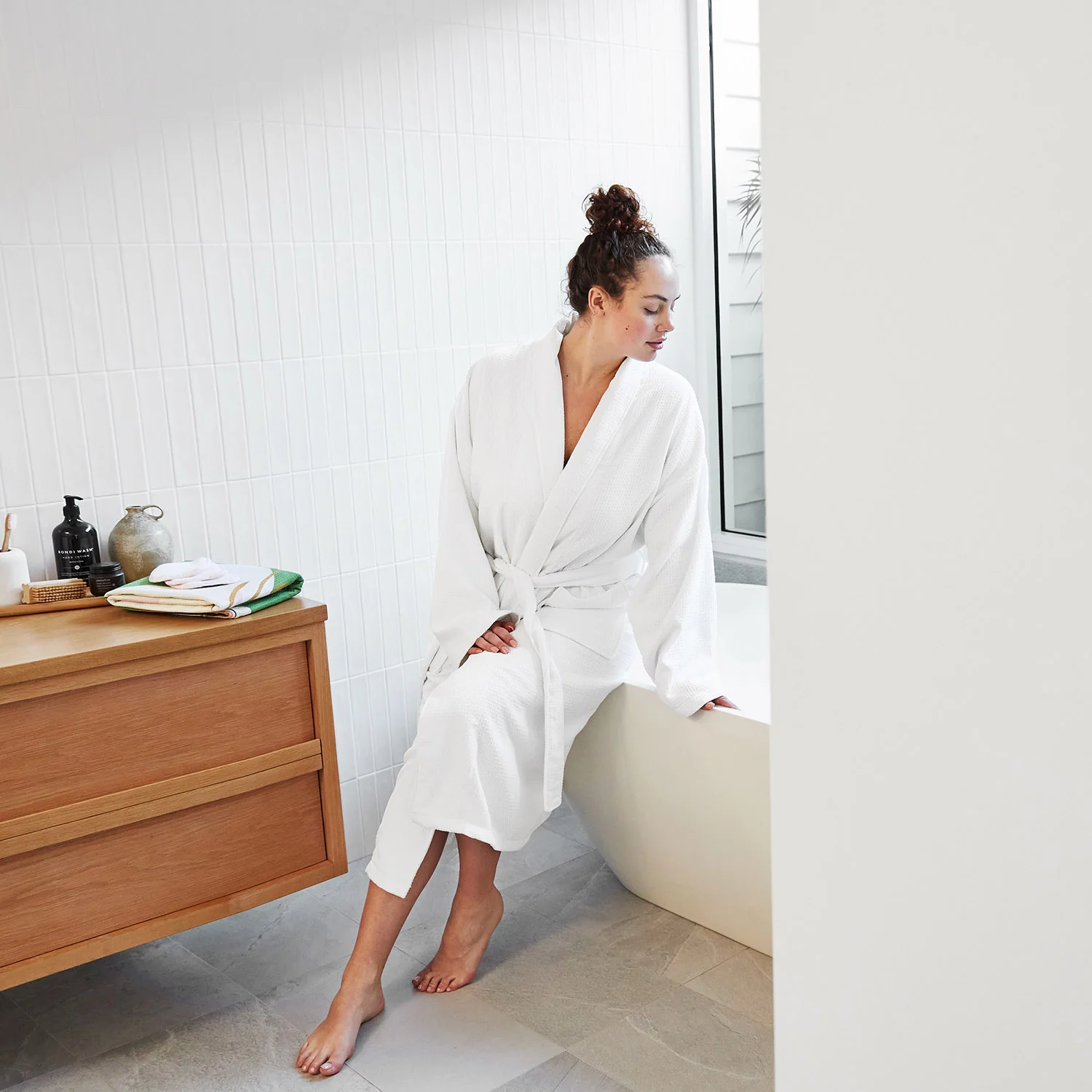 Dock & Bay Bath Robe - Crystal White - Image 3