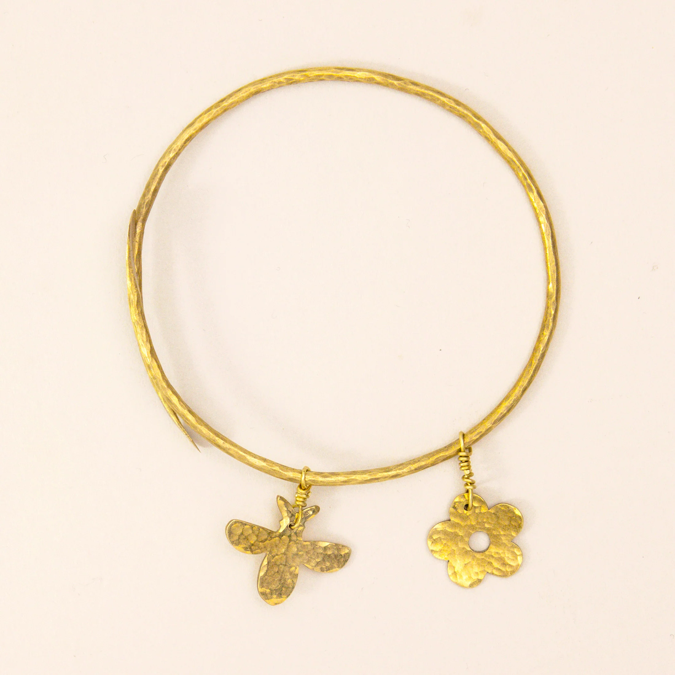 Bee Small Necklace - Image 5