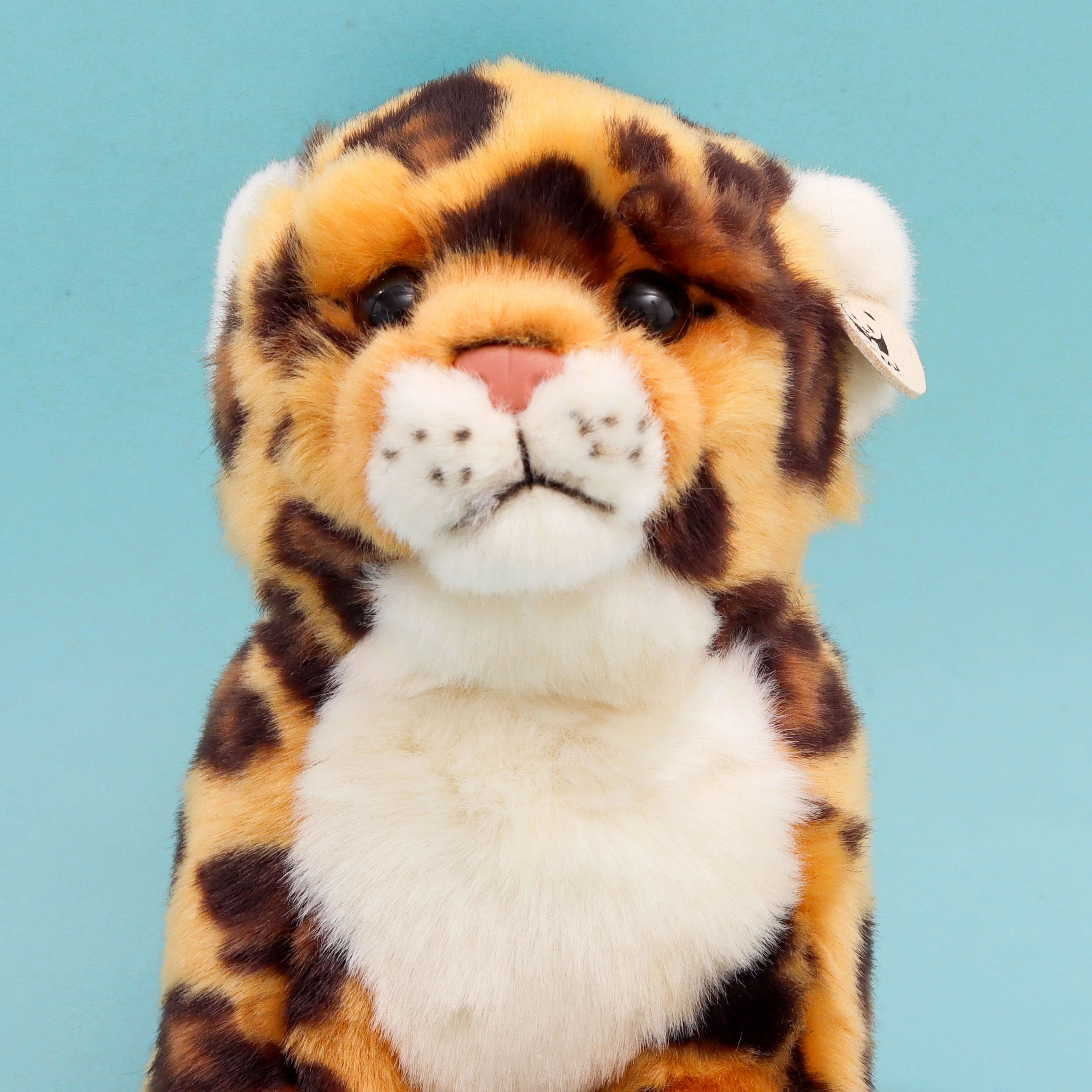 WWF Plush Jaguar - Image 5