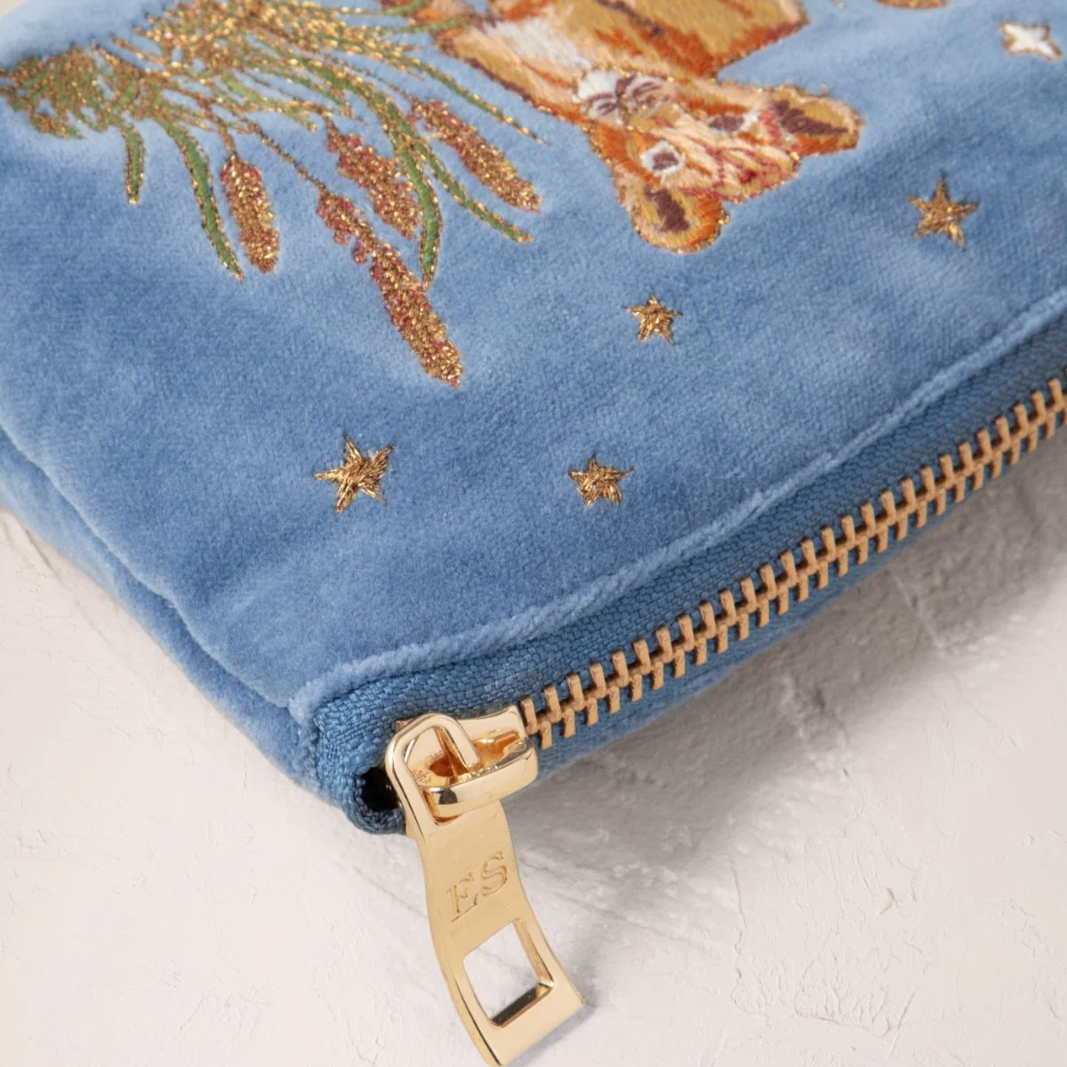 Lion Pride Coin Purse - Dusky Blue - Image 4