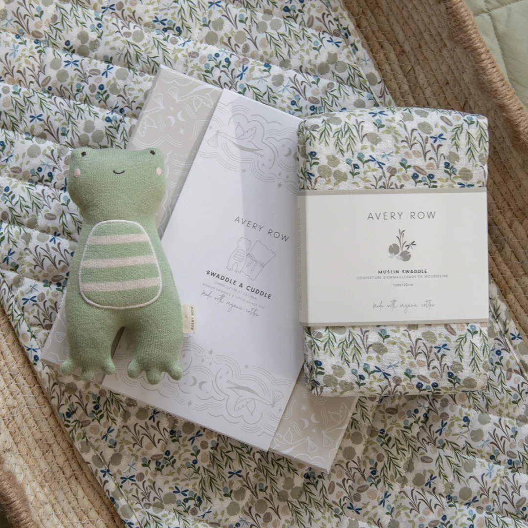 Swaddle & Cuddle Gift Set - Riverbank - Image 3