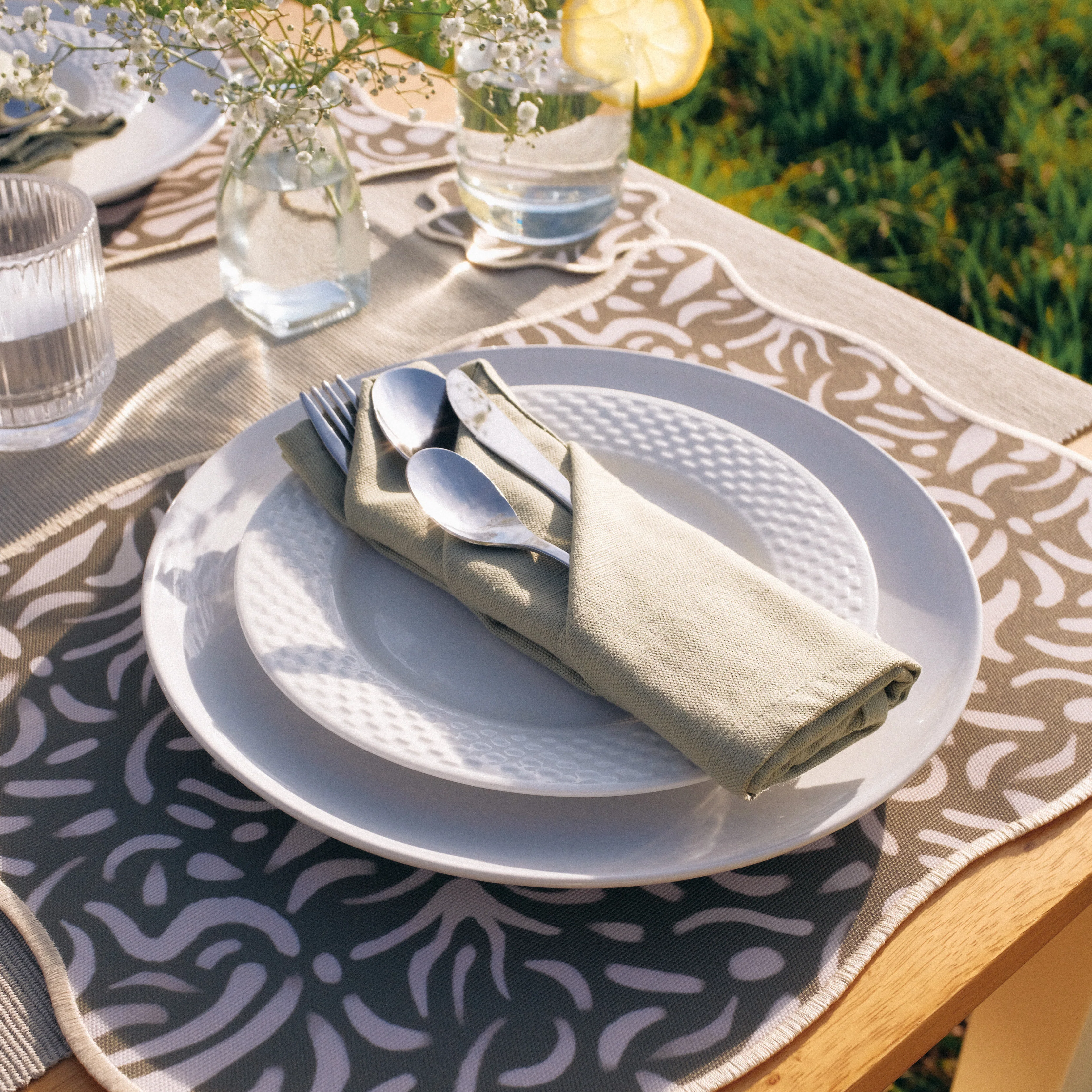 Whispers of Nature Scalloped Placemats (2 pack) - Image 2